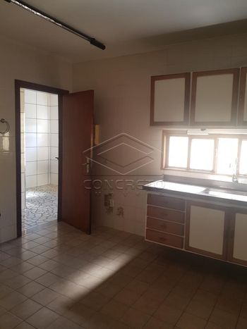 Foto 5 do(a) Casa de 3 quartos à venda em Vila Santa Cecília, Lençóis Paulista