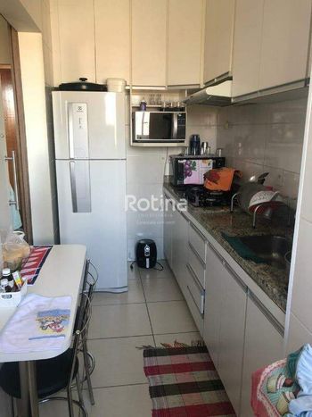 Foto 7 do(a) Apartamento de 2 quartos à venda em Jardim Brasília, Uberlândia