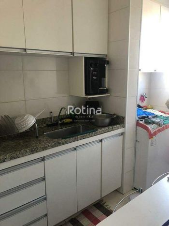 Foto 6 do(a) Apartamento de 2 quartos à venda em Jardim Brasília, Uberlândia