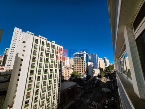Foto 6 do(a) Apartamento de 3 quartos à venda em Centro, Juiz de Fora