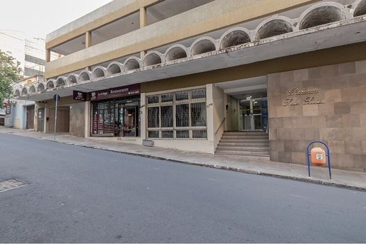 Foto 32 do(a) Apartamento de 1 quartos à venda em Centro Histórico, Porto Alegre