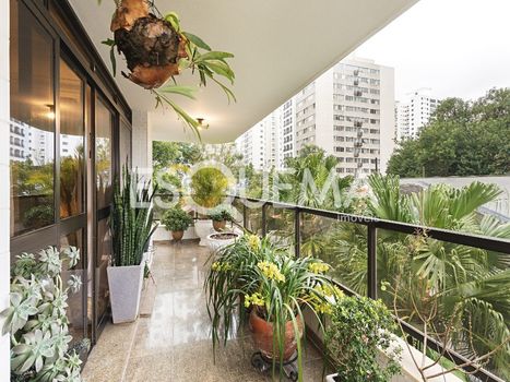 Foto 2 do(a) Apartamento de 3 quartos à venda em Jardim Paulista, São Paulo