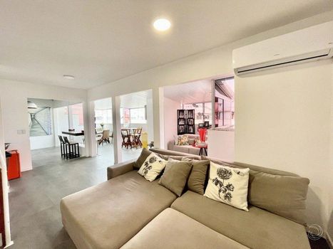 Foto 7 do(a) Apartamento de 3 quartos à venda em Jurerê Internacional, Florianópolis