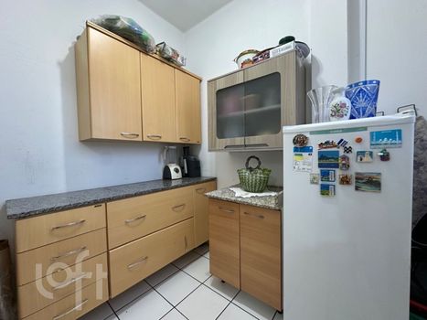 Foto 3 do(a) Apartamento de 2 quartos à venda em Cidade Baixa, Porto Alegre