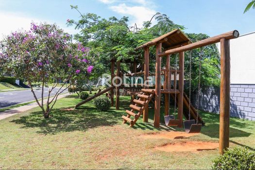 Foto 33 do(a) Casa em Condomínio de 3 quartos à venda em Laranjeiras, Uberlândia