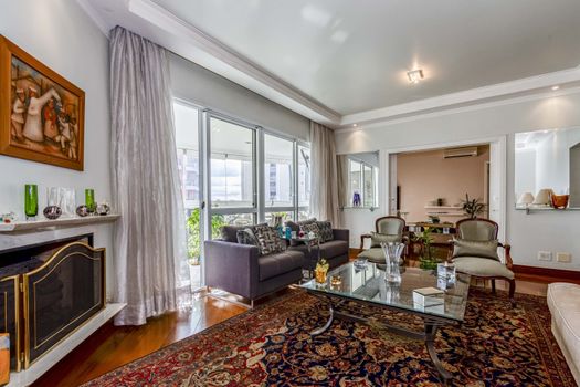 Foto 9 do(a) Apartamento de 4 quartos à venda em Vila Mariana, São Paulo