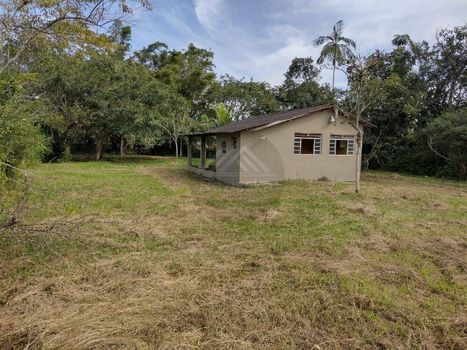 Foto 2 do(a) Fazenda / Sítio / Chácara de 1 quartos à venda em null, Itanhaém