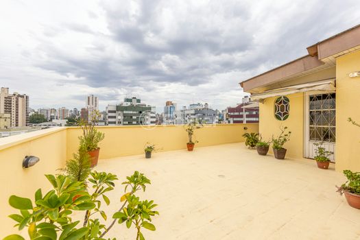 Foto 24 do(a) Cobertura de 2 quartos à venda em Moinhos de Vento, Porto Alegre