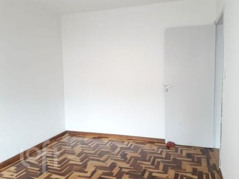 Foto 7 do(a) Apartamento de 2 quartos à venda em Floresta, Porto Alegre