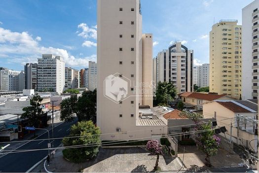 Foto 4 do(a) Apartamento de 3 quartos à venda em Indianópolis, São Paulo
