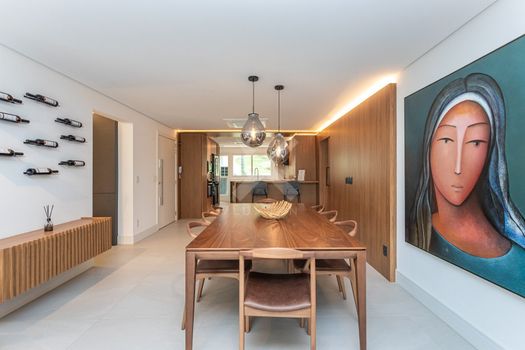 Foto 8 do(a) Apartamento de 3 quartos para alugar em Vila Conceição, Porto Alegre