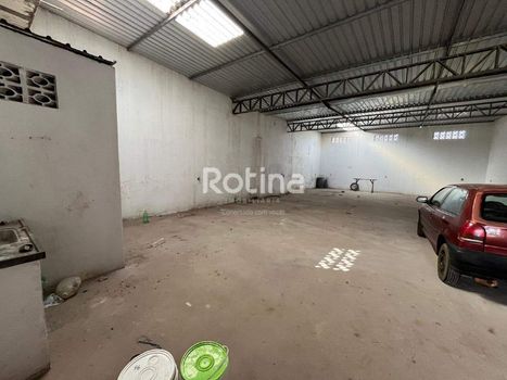 Foto 4 do(a) Galpão / Depósito / Armazém / Pavilhão false para alugar em Loteamento Monte Hebron, Uberlândia