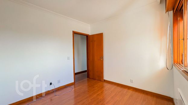 Foto 15 do(a) Apartamento de 3 quartos à venda em Vila Ipiranga, Porto Alegre