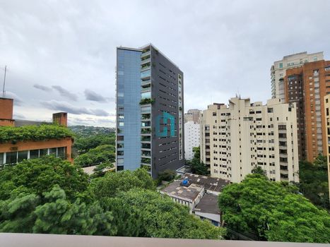 Foto 13 do(a) Apartamento de 3 quartos para alugar em Itaim Bibi, São Paulo