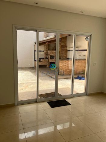 Foto 13 do(a) Casa de 3 quartos à venda em Parque dos Lagos, Mogi das Cruzes