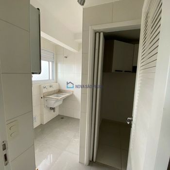 Foto 9 do(a) Apartamento de 3 quartos à venda em Vila Gumercindo, São Paulo