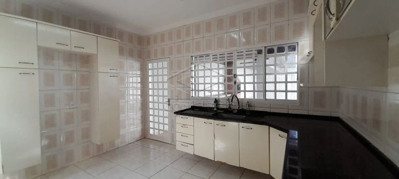 Foto 4 do(a) Casa de 3 quartos à venda em Jardim América, Jaú