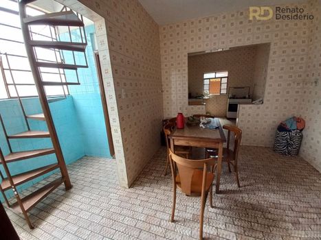 Foto 7 do(a) Casa de 4 quartos à venda em Vera Cruz, Belo Horizonte