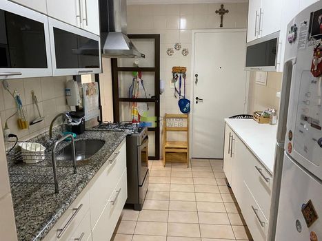 Foto 4 do(a) Apartamento de 3 quartos à venda em Vila Mariana, São Paulo