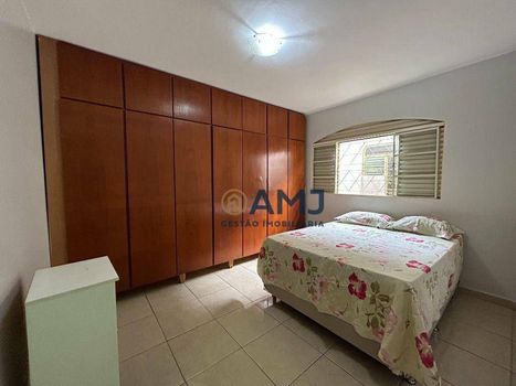 Foto 24 do(a) Casa de 3 quartos à venda em Setor Sudoeste, Goiânia