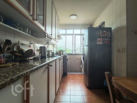 Foto 3 do(a) Apartamento de 2 quartos à venda em Cristo Redentor, Porto Alegre