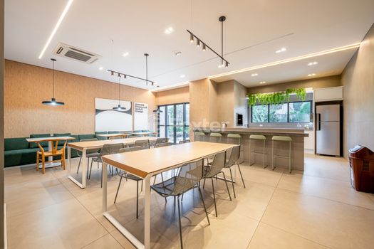 Foto 35 do(a) Apartamento de 3 quartos à venda em Jardim Lindóia, Porto Alegre