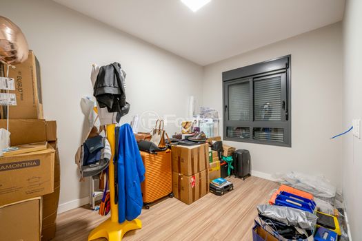 Foto 22 do(a) Apartamento de 3 quartos à venda em Jardim Lindóia, Porto Alegre