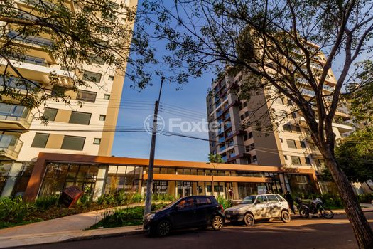 Foto 6 do(a) Apartamento de 3 quartos à venda em Jardim Lindóia, Porto Alegre