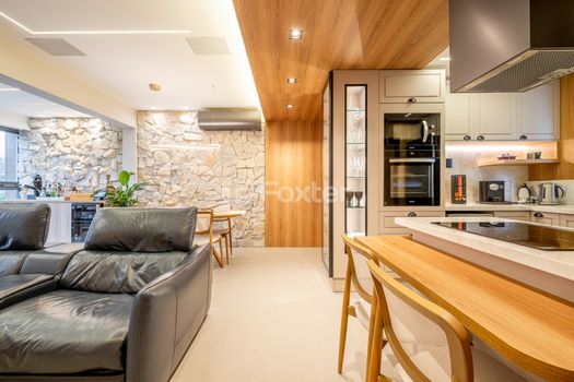 Foto 10 do(a) Apartamento de 3 quartos à venda em Jardim Lindóia, Porto Alegre