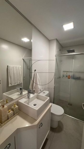 Foto 13 do(a) Apartamento de 2 quartos à venda em Jurerê, Florianópolis