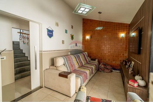 Foto 44 do(a) Casa de 4 quartos à venda em Tauá, Rio de Janeiro