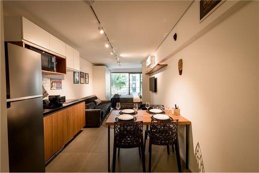 Foto 4 do(a) Apartamento de 1 quartos à venda em Vila Nova Conceição, São Paulo