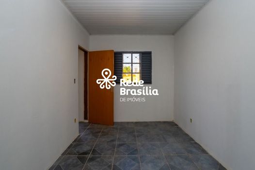 Foto 39 do(a) Casa de 7 quartos para alugar em Guará II, Brasília