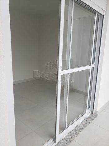 Foto 5 do(a) Cobertura de 3 quartos à venda em Agronômica, Florianópolis