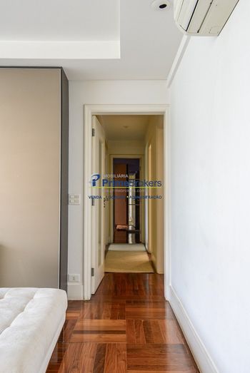 Foto 11 do(a) Apartamento de 3 quartos à venda em Jardim Europa, São Paulo