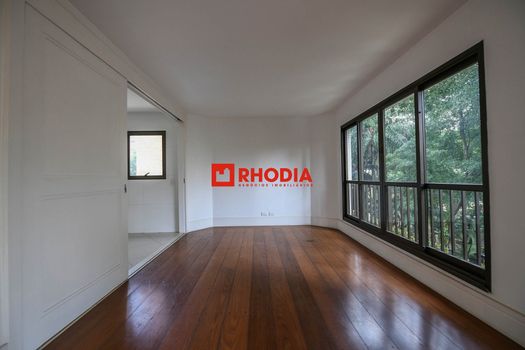 Foto 14 do(a) Apartamento de 4 quartos à venda em Vila Nova Conceição, São Paulo