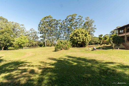 Foto 4 do(a) Fazenda / Sítio / Chácara de 3 quartos à venda em Campo Novo, Porto Alegre