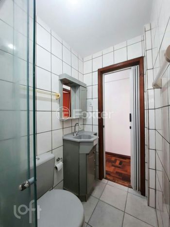 Foto 25 do(a) Apartamento de 2 quartos à venda em Santo Antônio, Porto Alegre