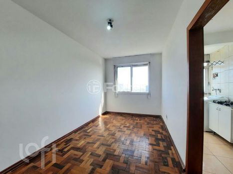 Foto 2 do(a) Apartamento de 2 quartos à venda em Santo Antônio, Porto Alegre