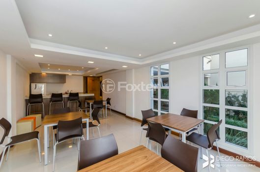 Foto 40 do(a) Apartamento de 2 quartos à venda em Jardim Botânico, Porto Alegre