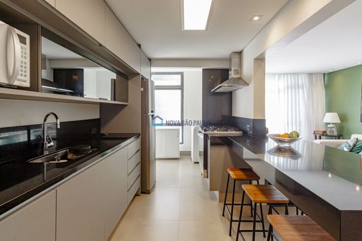 Foto 5 do(a) Apartamento de 3 quartos à venda em Itaim Bibi, São Paulo