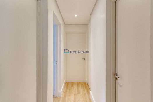 Foto 8 do(a) Apartamento de 3 quartos à venda em Itaim Bibi, São Paulo