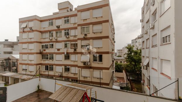 Foto 29 do(a) Apartamento de 3 quartos à venda em Independência, Porto Alegre