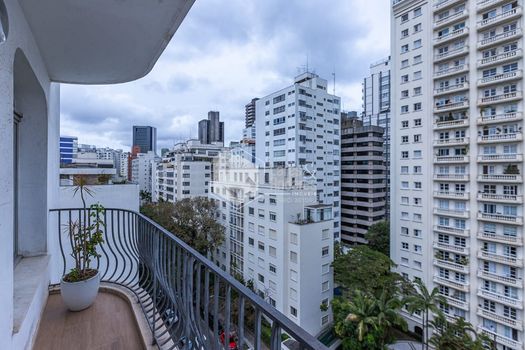 Foto 7 do(a) Apartamento de 4 quartos à venda em Jardim Alto Paulistano, São Paulo