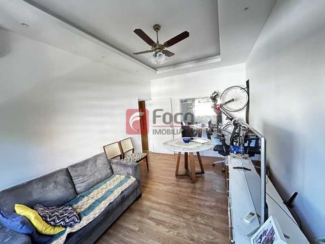 Foto 4 do(a) Apartamento de 3 quartos à venda em Jardim Botânico, Rio de Janeiro