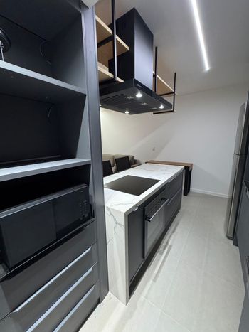Foto 3 do(a) Apartamento de 2 quartos para alugar em Barra, Salvador