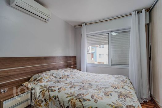 Foto 16 do(a) Casa em Condomínio de 4 quartos à venda em Santo Antônio, Porto Alegre