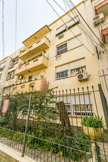 Foto 33 do(a) Apartamento de 3 quartos à venda em Santana, Porto Alegre