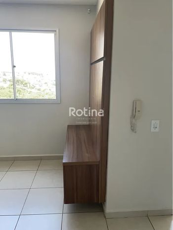 Foto 2 do(a) Apartamento de 2 quartos à venda em Nossa Senhora das Graças, Uberlândia