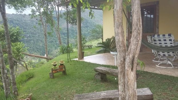 Foto 1 do(a) Casa em Condomínio de 3 quartos à venda em Cuiabá, Petrópolis